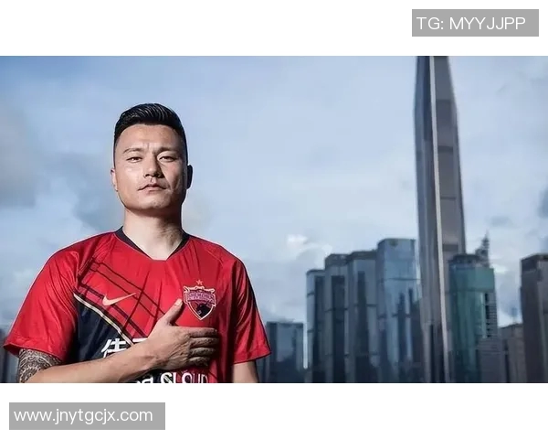 足球明星单身生活揭秘他们的感情状态与职业生涯的关系